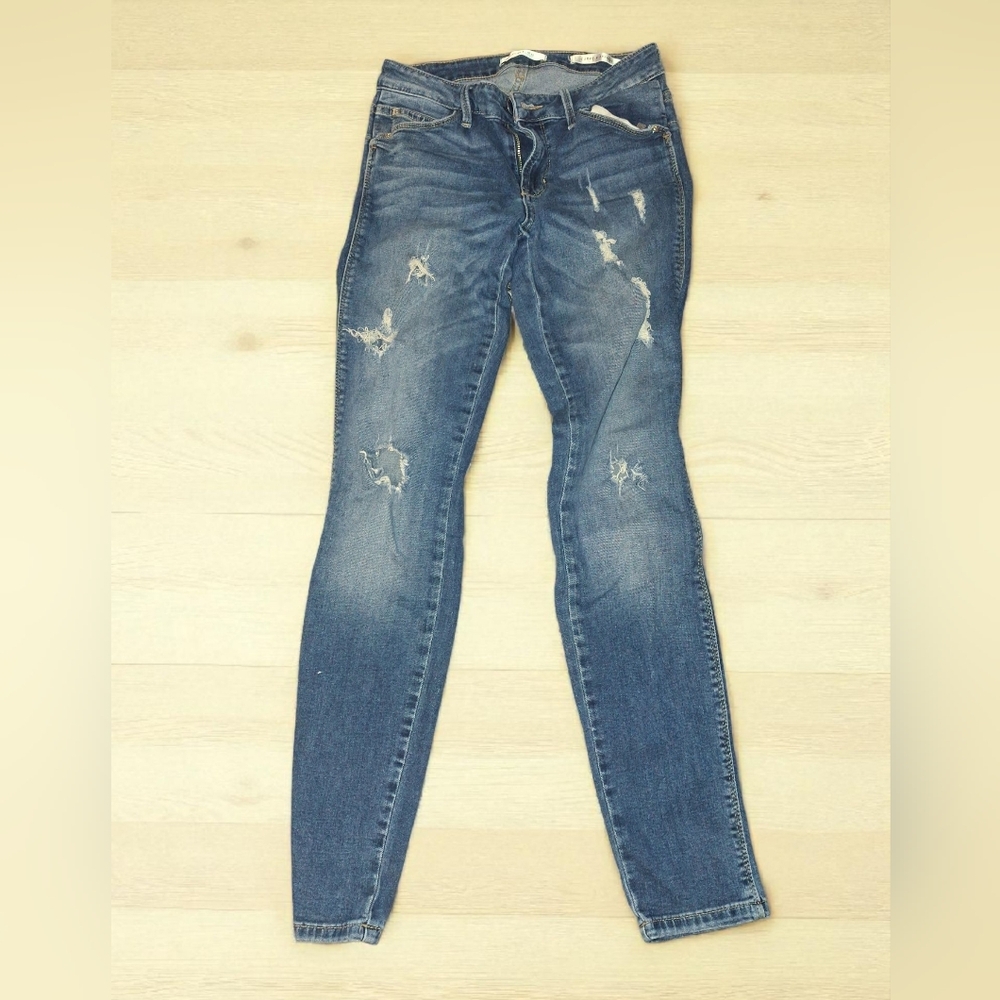 Guess Curve-X Skinny Jeans in Classic Blue